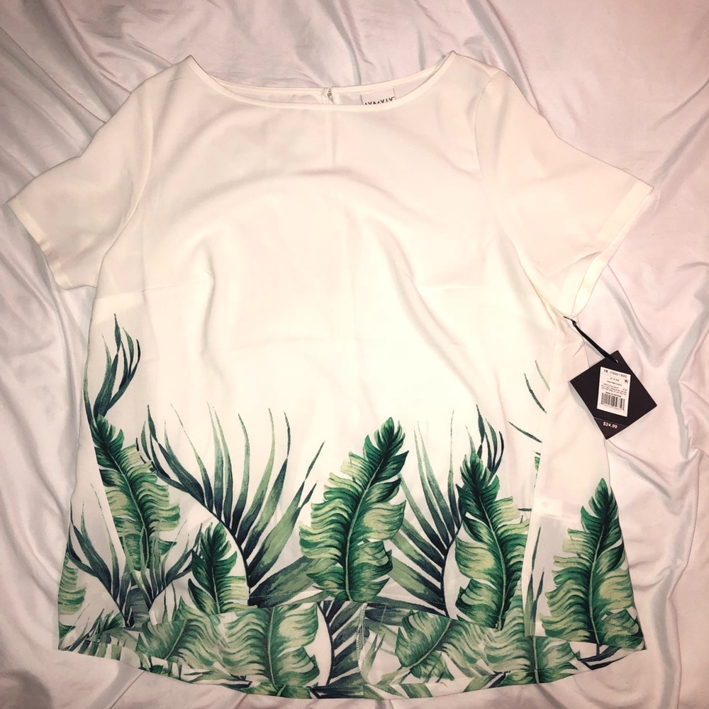 Ava & Viv palm Leaf Blouse